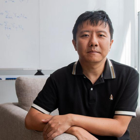 Prof Yu Deng